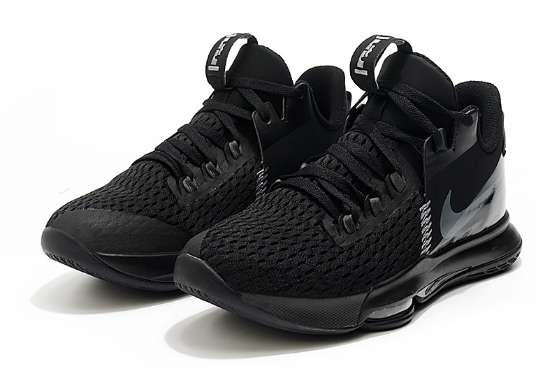 2020 Nike LeBron James Witness 5 All Black